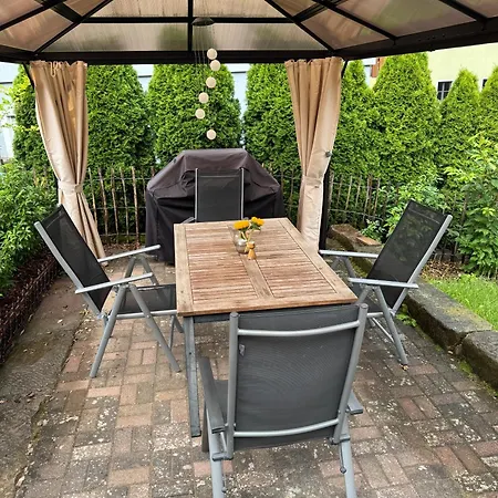 Dies Und Fass, Apartmán